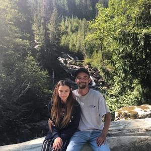 Meet your Posher, Jade